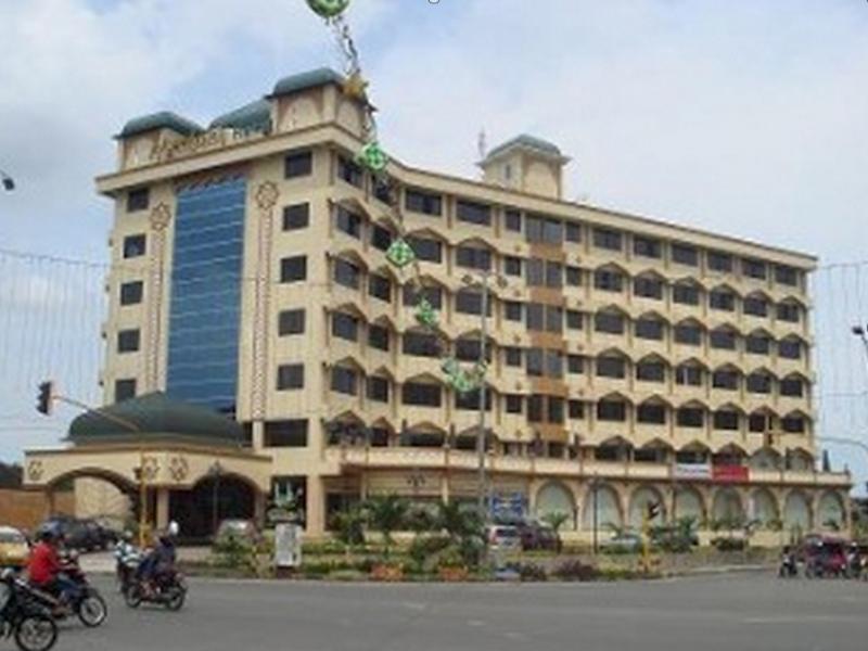 Hotel Madani Medan - Syariah Hotel Εξωτερικό φωτογραφία
