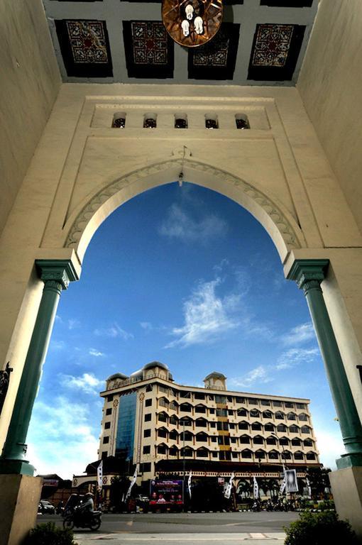 Hotel Madani Medan - Syariah Hotel Εξωτερικό φωτογραφία